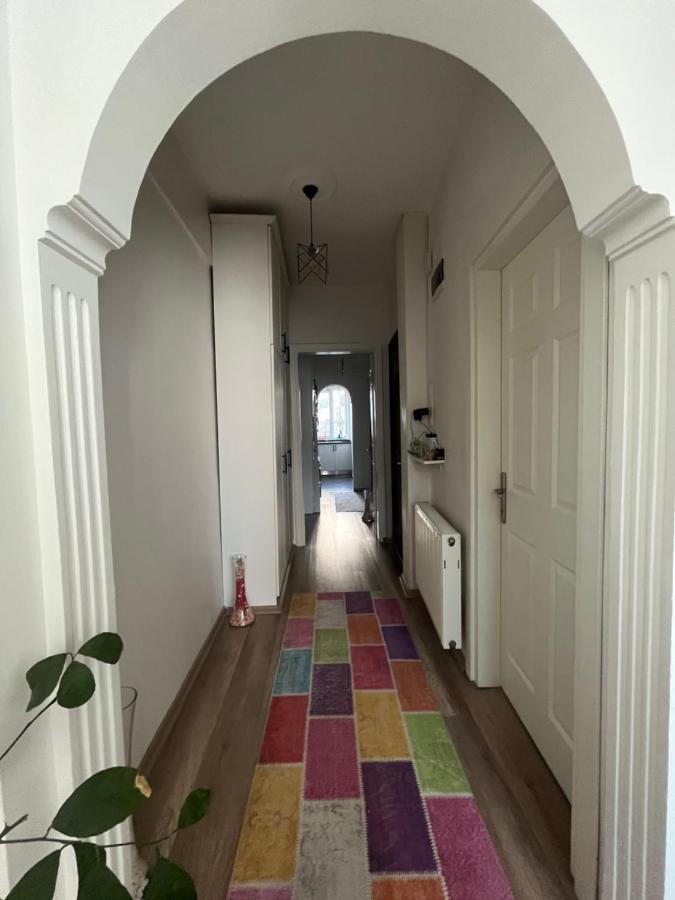 Ferienwohnung Centrally Located, 2+1 House In Taksim, Cihangir Istanbul Exterior foto