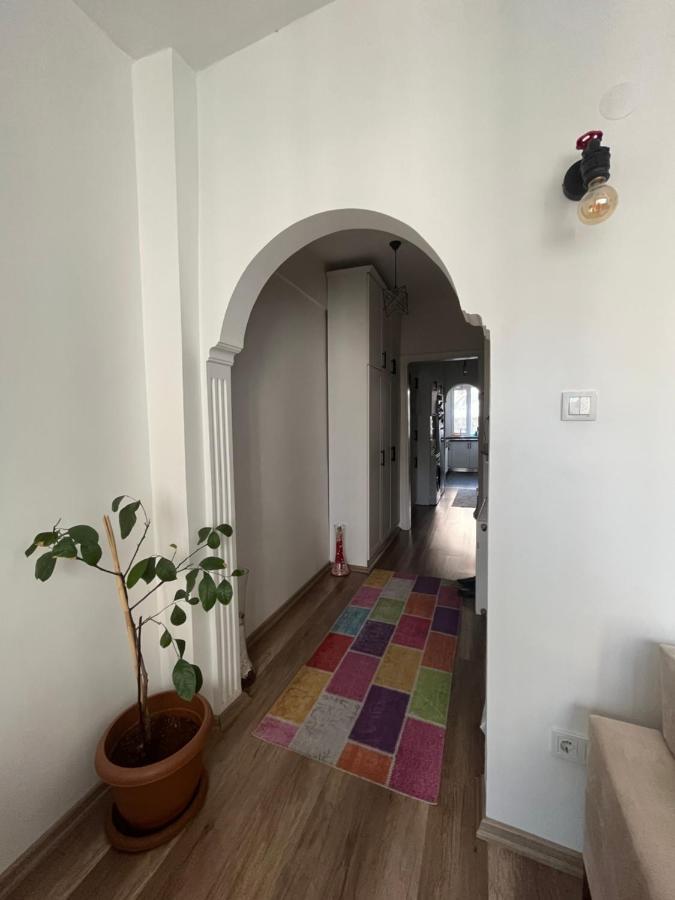 Ferienwohnung Centrally Located, 2+1 House In Taksim, Cihangir Istanbul Exterior foto