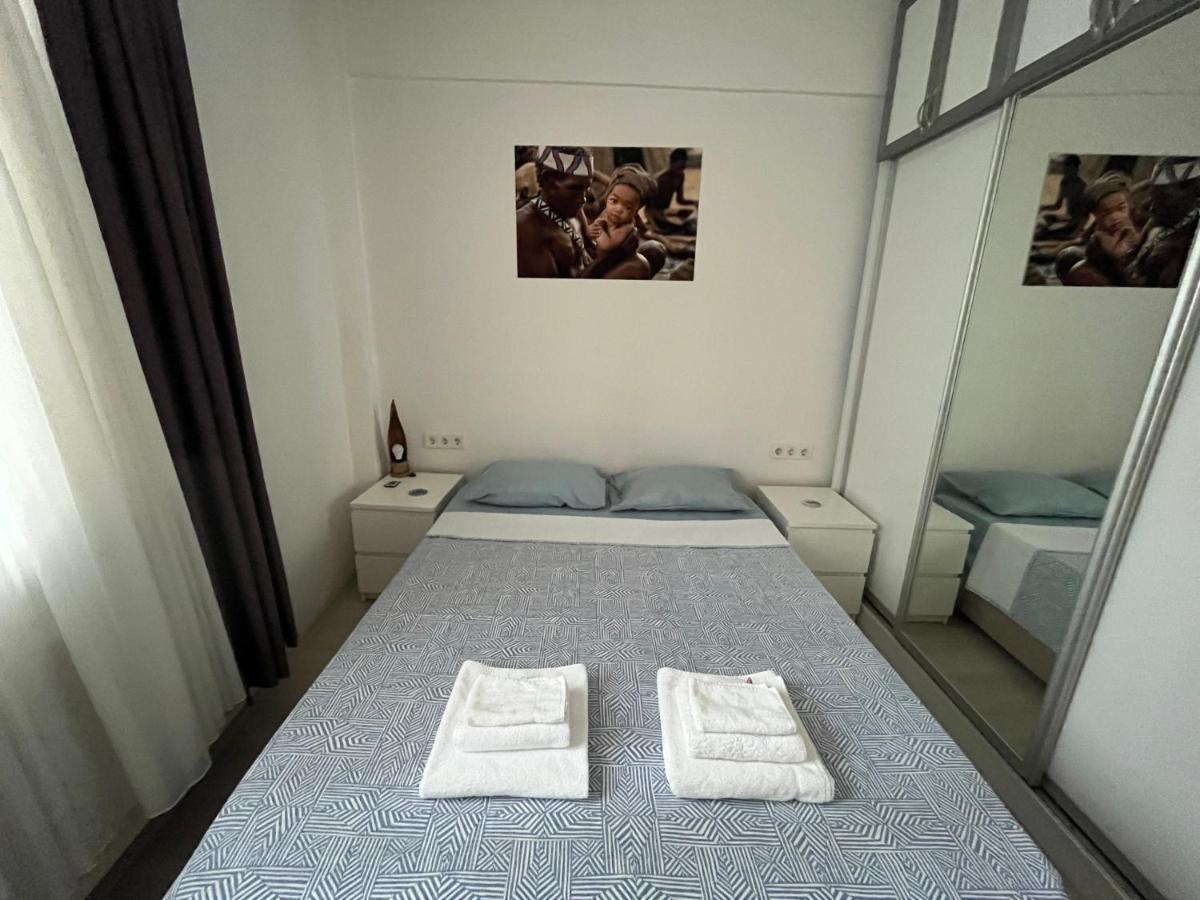Ferienwohnung Centrally Located, 2+1 House In Taksim, Cihangir Istanbul Exterior foto
